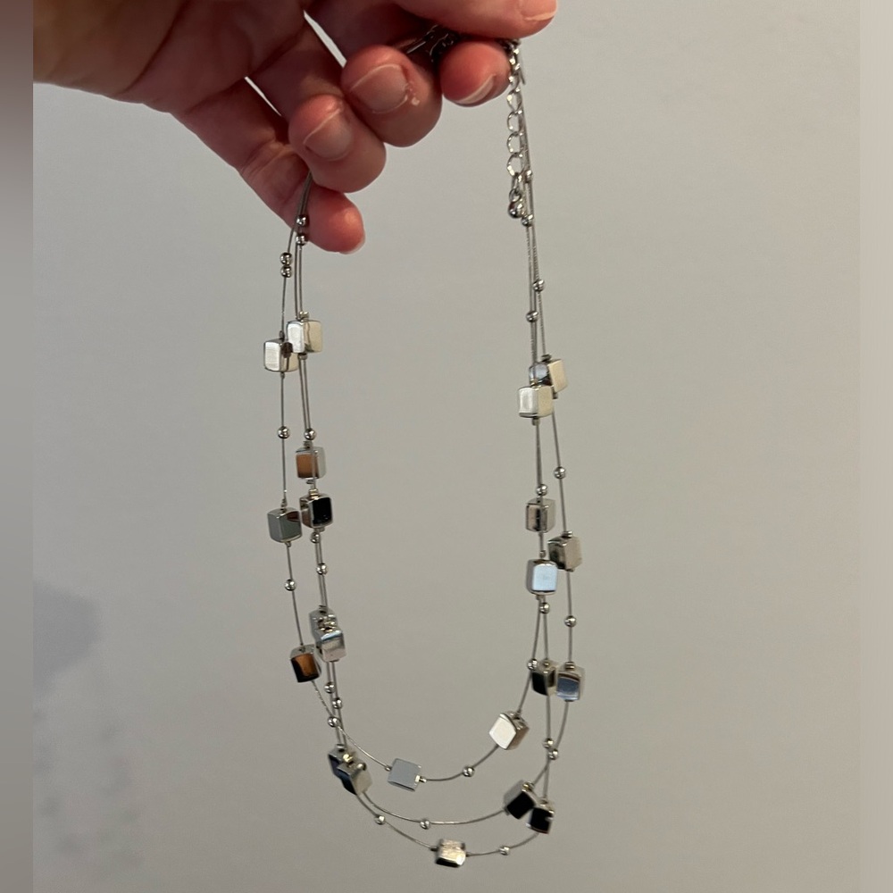 Lia Sophia necklace